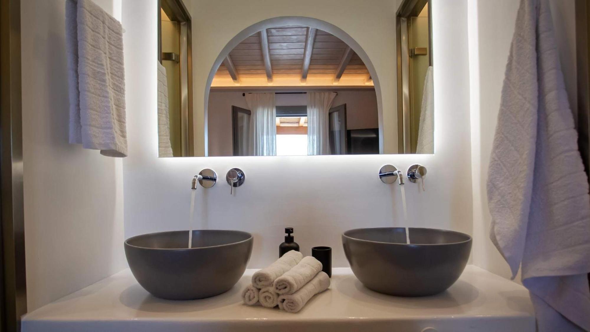 Mykonian Luxury 4 Bd Filyra W Private Pool * Plintri