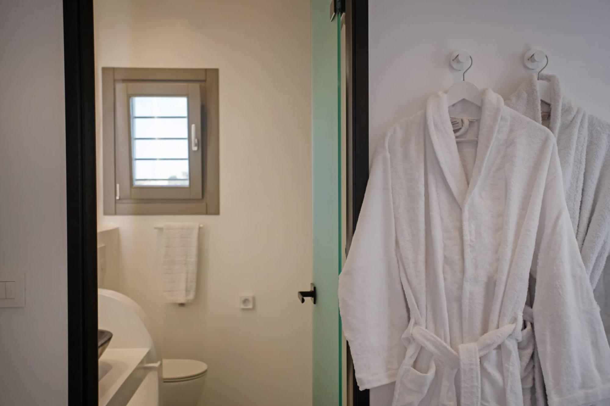 Mykonian Luxury 4 Bd Filyra W Private Pool * Plintri