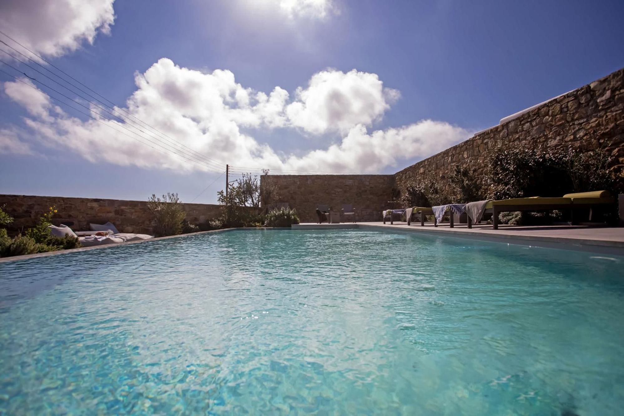 Villa Mykonian Luxury 4 Bd Filyra W Private Pool